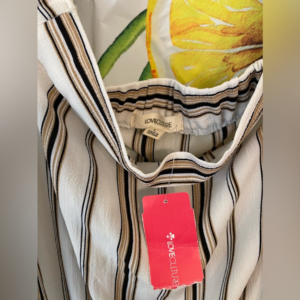 Beautiful LoveCuture Brand new pants Jumpsuit sz large off the shoulder type - Picture 2 of 9